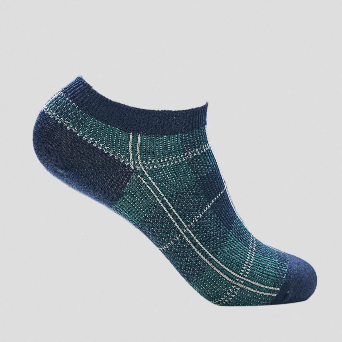 Plaid Cotton Ankle Socks | Patterned Comfort